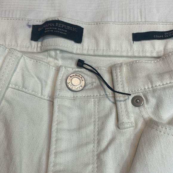 BNWOT Banana Republic Women’s White High Rise Straight Jeans Size 25 Petite - Picture 4 of 7